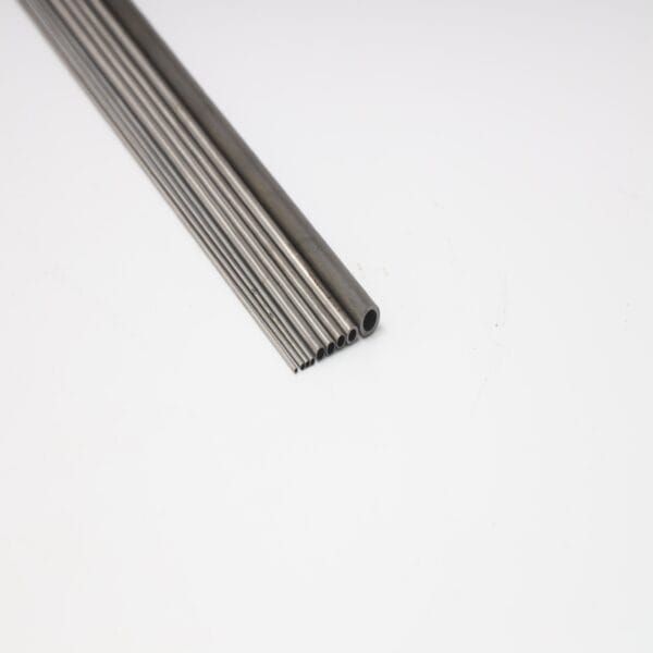 High-precision nitinol tube with NDC cleaning for medical devices